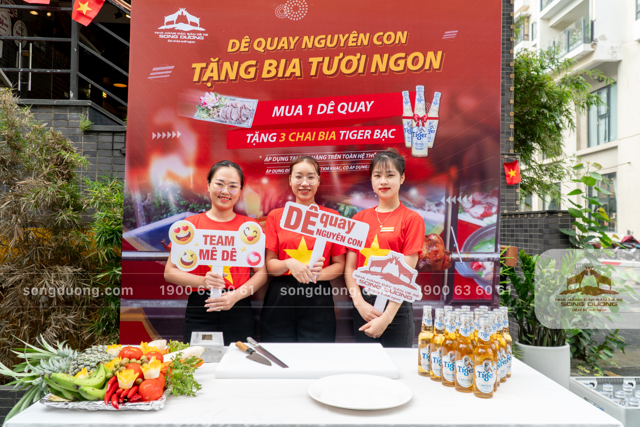 Đội ngũ nhân viên vui vẻ, nhiệt tình, chu đáo