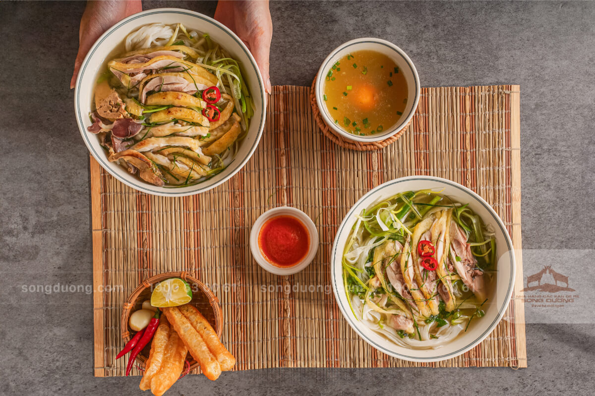 Pho Ga Song Duong 1