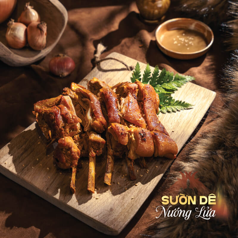 Món ăn được tạo hình tựa như cánh cung tự do của những chiến binh thảo nguyên